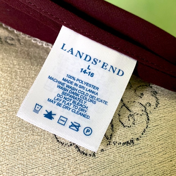 Lands’ End short sleeve top - Picture 10 of 10